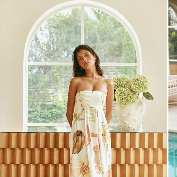 Sabo Skirt Strapless Dress in Cream and Gold - Picture 2 of 7